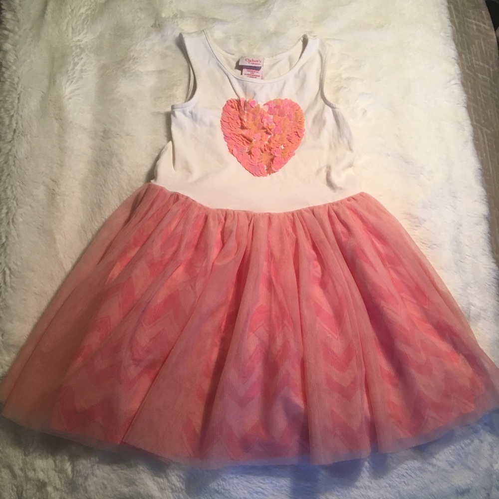 Adorable dress with tutu like skirt